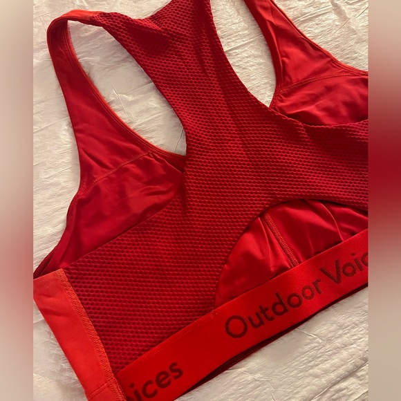 Outdoor Voices Doing Things LIKE NEW Red Sports Bra Hiking Active Women’s Large - Picture 6 of 9